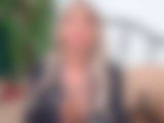 Live cam show with IsadoraDunkan - Italian Mature on StripNow | russian federation