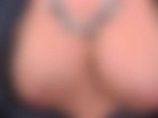 IsadoraDunkan's Live Sex Cam Show