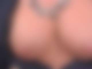IsadoraDunkan's Live Sex Cam Show