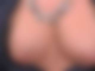 IsadoraDunkan's Live Sex Cam Show