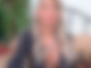 Live cam show with IsadoraDunkan - Asian Granny on xxxlivecams.org