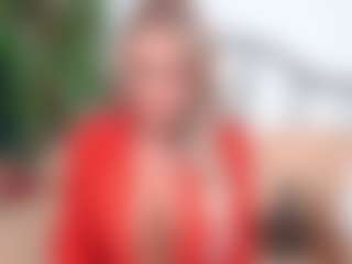 Live cam show with IsadoraDunkan - Dildo Or Vibrator Granny on infinitiblacc.com