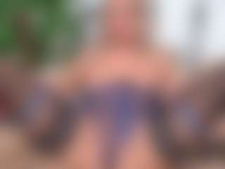 IsadoraDunkan's Live Sex Cam Show