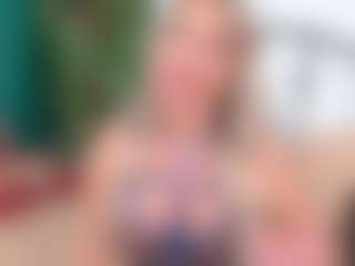 Live cam show with IsadoraDunkan - Interactivetoy Granny on Big Tits