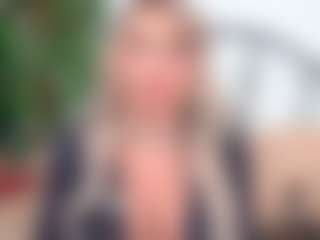 IsadoraDunkan's Live Sex Cam Show