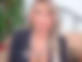 Live cam show with IsadoraDunkan - Granny on Camsoda