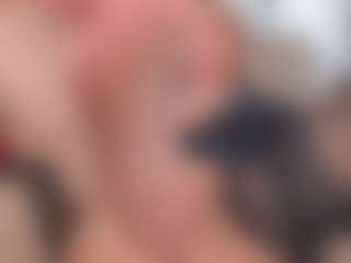 Live cam show with IsadoraDunkan - Stockings on Gym Cam Girls