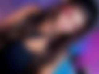Live cam show with Ambar Rossx - Brown Hair on livesuperchat.net