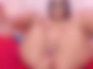 Live cam show with SussieRogers - Brown Eyes on Camsoda