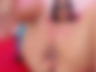 Live cam show with SussieRogers - Curvy on Adult Interactions