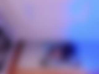 Live cam show with AlisonCruz - Shaved Pussy on Instabang