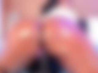 AlisonCruz's Live Sex Cam Show
