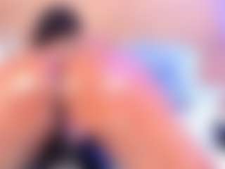 Live cam show with AlisonCruz - Black on studioflirtlive.com