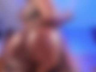 AlisonCruz's Live Sex Cam Show