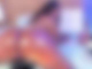 Live cam show with AlisonCruz - Black Big Ass on Camming Site