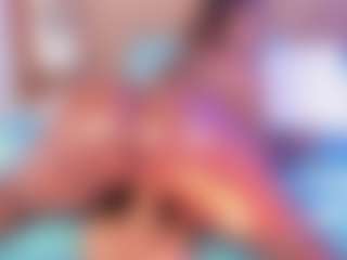 Live cam show with AlisonCruz - Black Dildo on CSO-WL