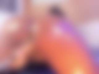 Live cam show with AlisonCruz - Brown Eyes Ebony on SinfulBabes