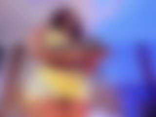 Live cam show with AlisonCruz - BBW Ebony on xheatlive.com