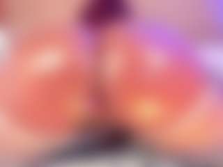 AlisonCruz's Live Sex Cam Show