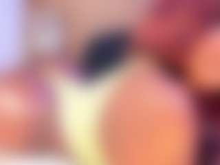 Live cam show with AlisonCruz - Spank on CamwithHer