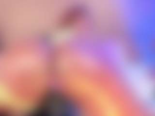 Live cam show with AlisonCruz - Brown Eyes Black on Gym Cam Girls