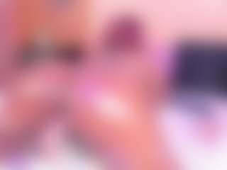 Live cam show with AlisonCruz - Brown Eyes on StripNow