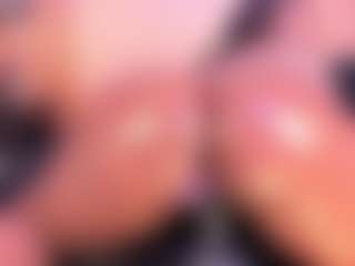 AlisonCruz's Live Sex Cam Show