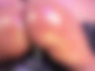 AlisonCruz's Live Sex Cam Show