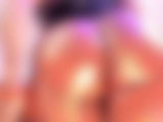 AlisonCruz's Live Sex Cam Show