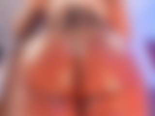 Live cam show with AlisonCruz - Big Tits on livesuperchat.net
