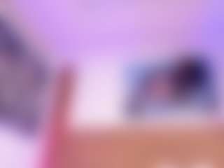 Live cam show with AlisonCruz - Blowjob on Gym Cam Girls