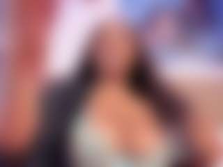 Live cam show with AlisonCruz - Brown Eyes Brown Hair on thefappeningchat.com