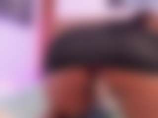 Live cam show with AlisonCruz - Foot Fetish Brown Hair on slutload