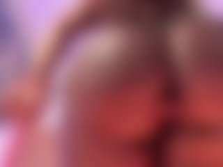 Live cam show with AlisonCruz - Anal Curvy on Camsoda