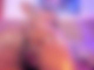 Live cam show with AlisonCruz - Dildo on Streamer API