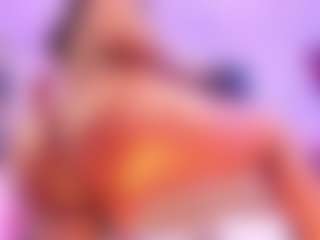 Live cam show with AlisonCruz - Ass Bouncing on Camsoda