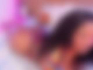 Live cam show with AlisonCruz - Drinking on xplaylive.com