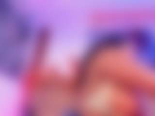 Live cam show with AlisonCruz - Amateur Curvy on Mixed Magazine Live