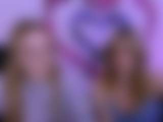 Live cam show with luna-berryy - Privateshow on liverealitysex.com