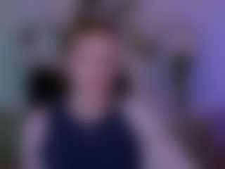 Live cam show with luna-berryy - Glasses on Lustler