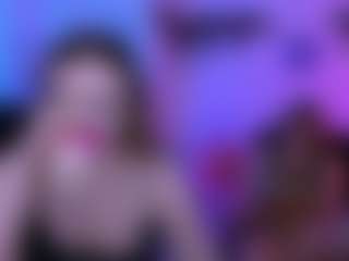 Live cam show with luna-berryy - Thong on Camsoda