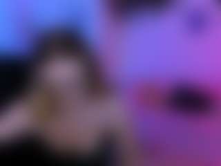 Live cam show with luna-berryy - Flash on realtime-chat
