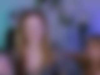 Live cam show with luna-berryy - Cute on luckytryst.com