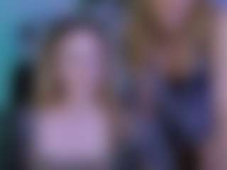 Live cam show with luna-berryy - Flashing on StripNow