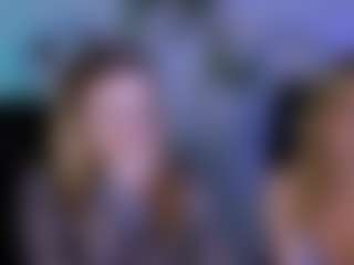 Live cam show with luna-berryy - Lovense on Livezox