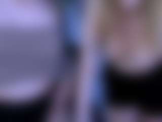 Live cam show with luna-berryy - White on Dolls Live
