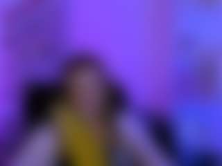 Live cam show with luna-berryy - Natural on SpunkLive