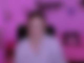 Live cam show with luna-berryy - Flash on Uber Horny