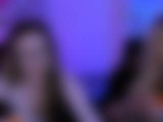 Live cam show with luna-berryy - Cute on Camsoda