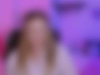 Live cam show with luna-berryy - Blonde Hair on Livezox